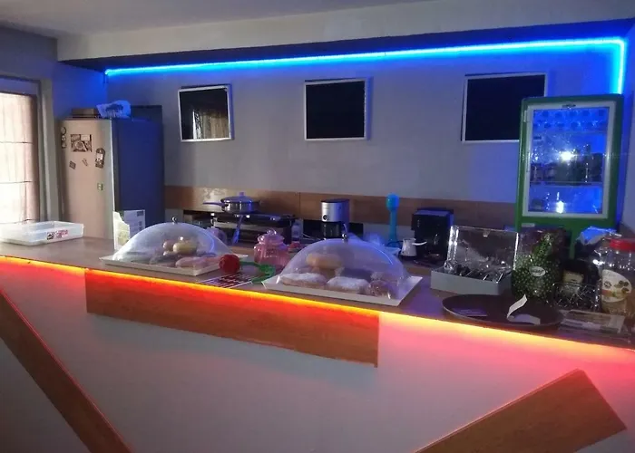 Of Hospitality Tesalónica